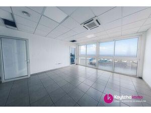 Location commerce 20 m² à Saint-Pierre (97410)