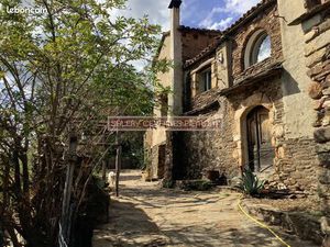 Mas 8 pièces 167 m²