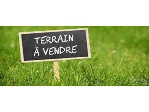 Vente terrain 545 m² à Margaux (33460)  108 000 €
