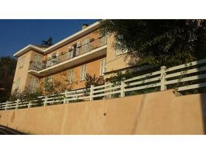 Prestigieux immeuble de rapport en vente à Contes  France