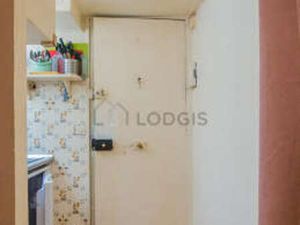 Studio meublé avec concierge