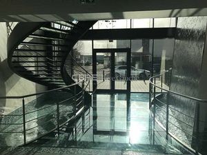 Location bureau BISCHHEIM 564 m²