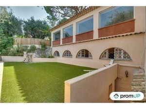 Vente maison 7 pièces 187 m² Saint-Paul-de-Vence (06570)