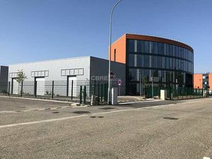 Location local d'activités BISCHHEIM 671 m²