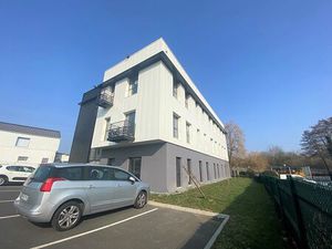 Location bureau LA CHAPELLE SUR ERDRE 287 m²