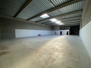 Location local d'activités HERBLAY 474 m²