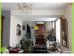 Maison 5 pièces 200 m²