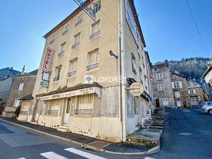 Maison 23 pièces 273 m²