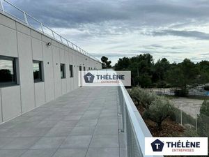 Location bureau 1288m2 Saint-Clément-de-Rivière 34980 - 16100 € - Surface Privée