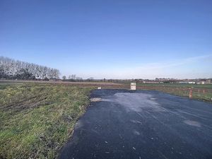 Vente terrain 846 m² à Graye-sur-Mer (14470)  155 000 €