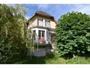 Vente maison 6 pièces 150 m² à Cosne-Cours-sur-Loire (58200)  149 000 €