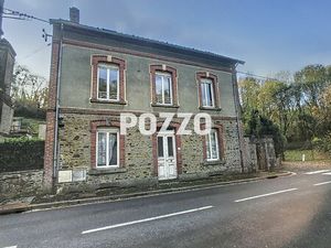 A VENDRE MAISON EN PIERRES DIVISEE EN 3 LOGEMENTS A VIRE-NORMANDIE (14)