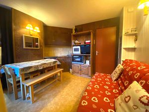 PRAZ DE LYS : STUDIO