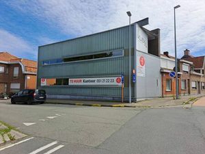 Immeuble de bureaux à vendre dans un emplacement privilégié