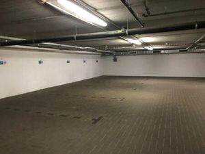 1 à 20 emplacements privatisables à Groenendael en sous-sol