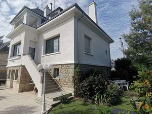 Vente Maison Piscine à Montfort-sur-Meu (35160) : à vendre Piscine / 175m² Montfort-sur-Me