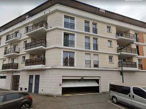 Parking 12 m² Mantes La Ville