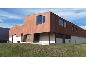 Entrepôt / locaux d'activités indépendant de 1 391 m² à la location sur la commune d'Andil