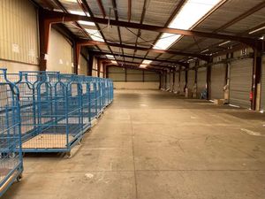 Entrepôt de 1308m²