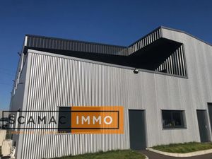 Locaux mixtes de 350m²