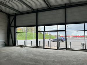 Local commercial de 1306 m² de SP à louer