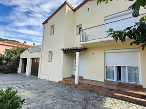 Vente maison 8 pièces 170m2 Arles-sur-Tech 66150 - 260000 € - Surface Privée