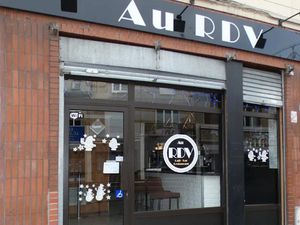 Vente locaux professionnels 63 m² à Gournay-en-Bray (76220)  143 500 €