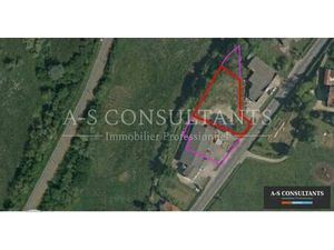 Location commerce 740 m² à Saint-Genis-Laval (69230)