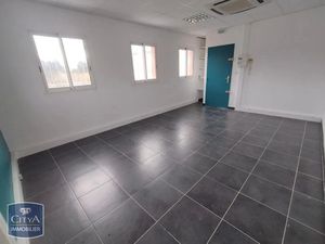 Local commercial à louer - Pélissanne (13) - 340€