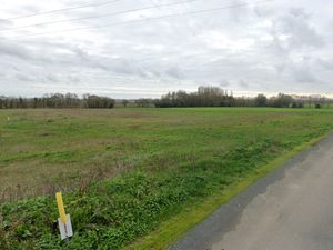 Terrain Muron 2161 m2