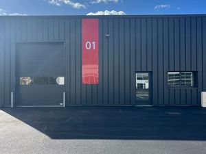 A LOUER - VIRE NORMANDIE - LOCAL D'ACTIVITES de 250 m²