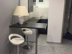 Location meublée appartement 1 pièce 20 m² à Argeles-sur-mer (66700)  550 €