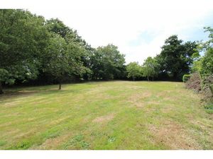 Terrain Plourhan - St Quay Portrieux 1054 m2  borné et viabilisé