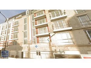 Parking à louer 13 m² - Livry-Gargan (93) - 90€