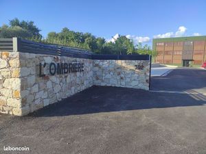 Local de 24m pour bureaux d'entreprise ou indépendant(e) en RdC PMR