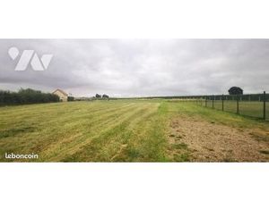 Terrain 630 m² BARBERY