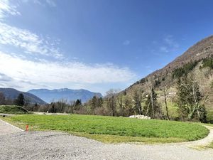 Vente terrain 1239 m² à Pommiers-la-Placette (38340)  197 000 €