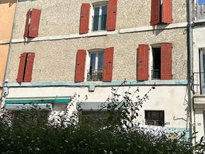 Vente immeuble 4 pièces 300 m² à Loriol-sur-Drôme (26270)  153 000 €