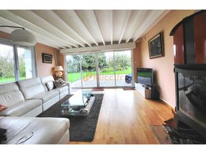 Longère entièrement rénovée à vendre proche Arques la batail