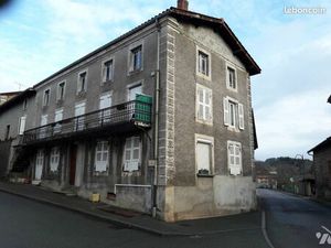 Immeuble 320 m² ST JULIEN LA VETRE