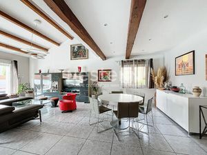 BOMPAS - A VENDRE Villa T8 en 4 faces jardin piscine Garage