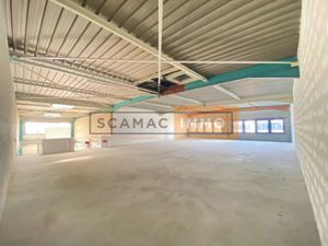 Local d'activités de 506m²