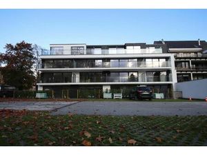 STAANPLAATS TE CENTRUM ZWEVEGEM