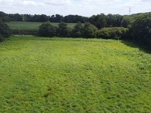 Vente terrain 510 m² à Saint-Urbain (29800)  56 900 €