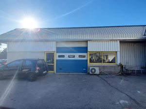 Location locaux professionnels 226 m² à Marseille 16ème (13016)  1 628 €