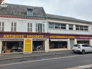 Immeuble 735 m² LA FERE