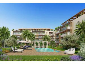 Frejus  2 pieces  idéal en Pinel terrasse  2 parkings  cave et piscine