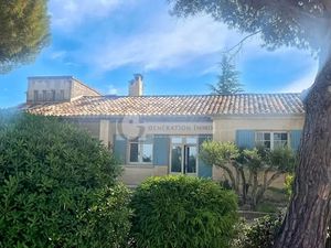 Vente maison 10 pièces 160 m² à Fontvieille (13990)  945 000 €