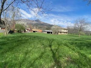 Vente terrain 700 m² à Chorges (05230)  136 500 €