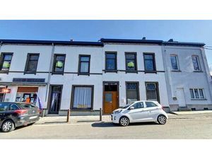 Ensembles de 3 appartements 1 chambre + salle de réception